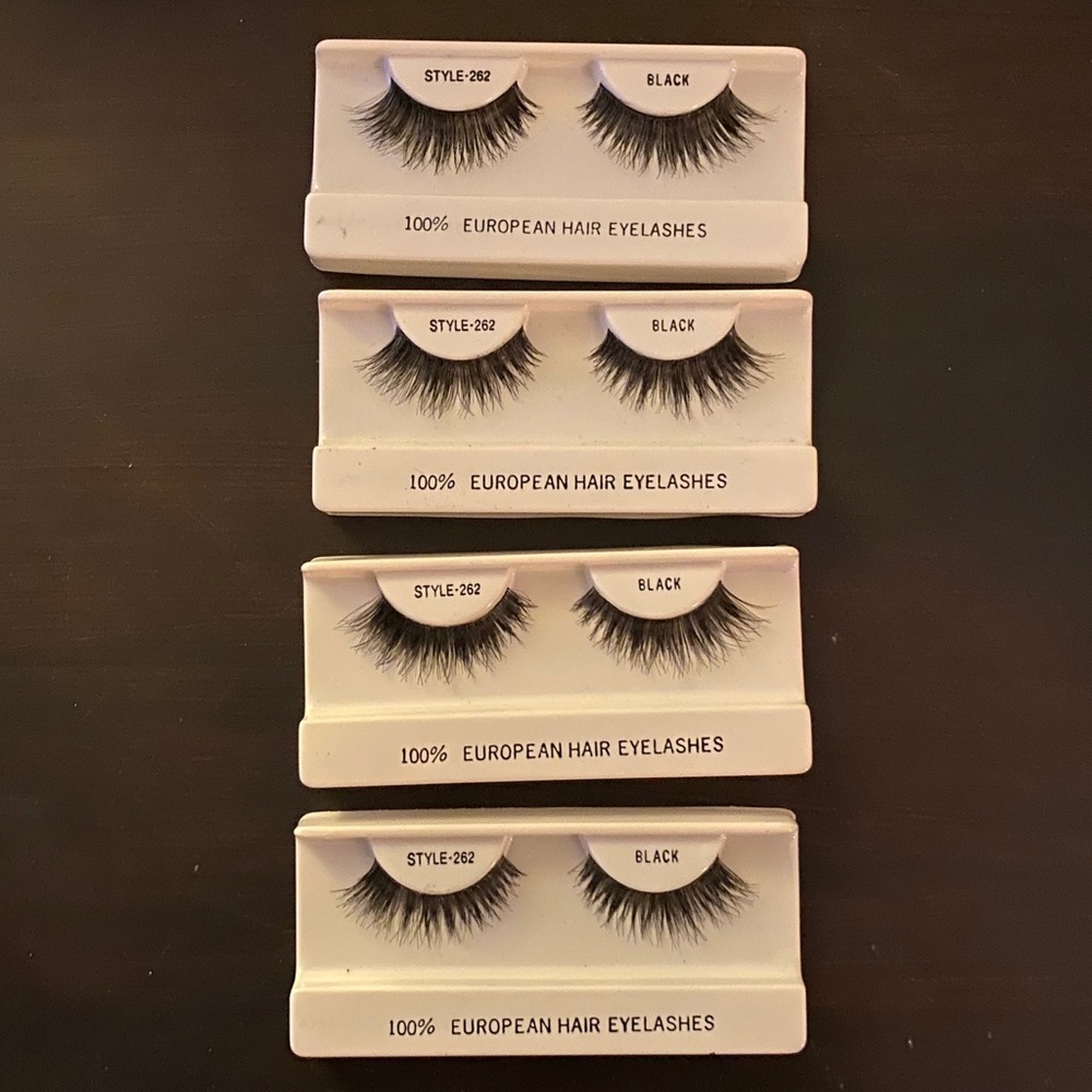 NWOT false eyelashes